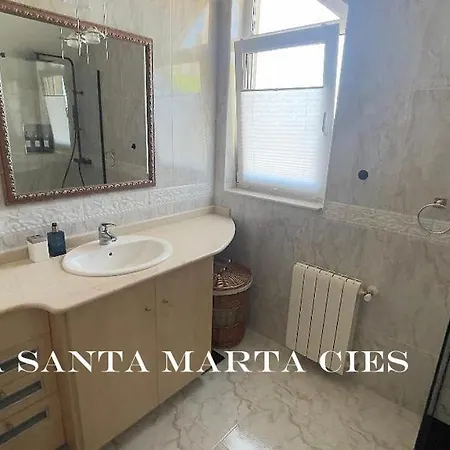 Casa Santa Marta Cies * Cangas do Morrazo