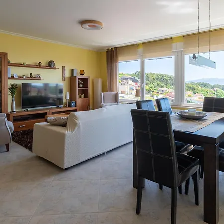 Casa Santa Marta Cies Кангас